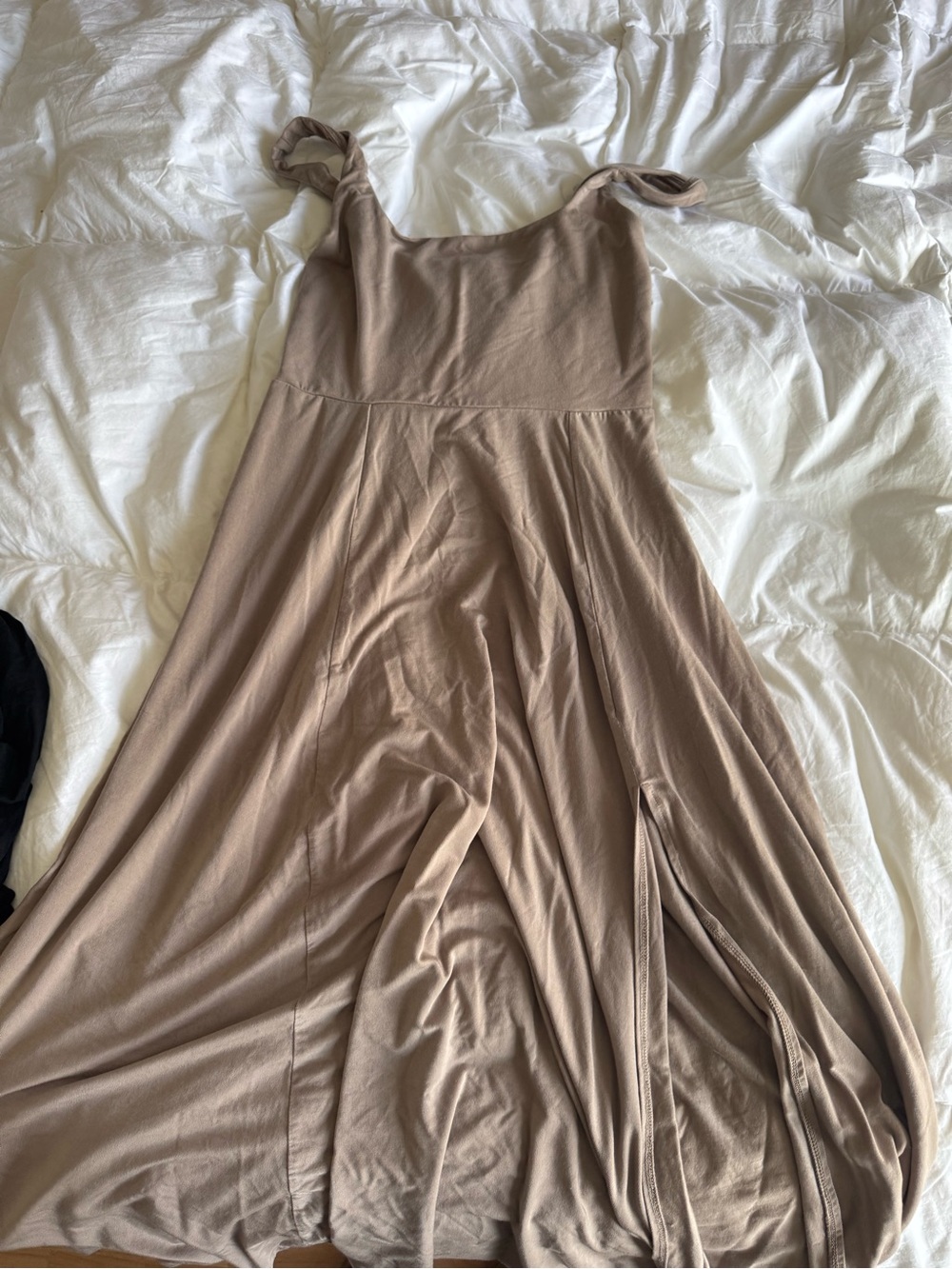 Wilfred Taupe Tie-Strap Flowing Maxi Dress